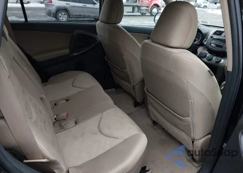 2009 Toyota Rav4 z USA, uszkodzony, nr VIN JTMBF33V09D015328